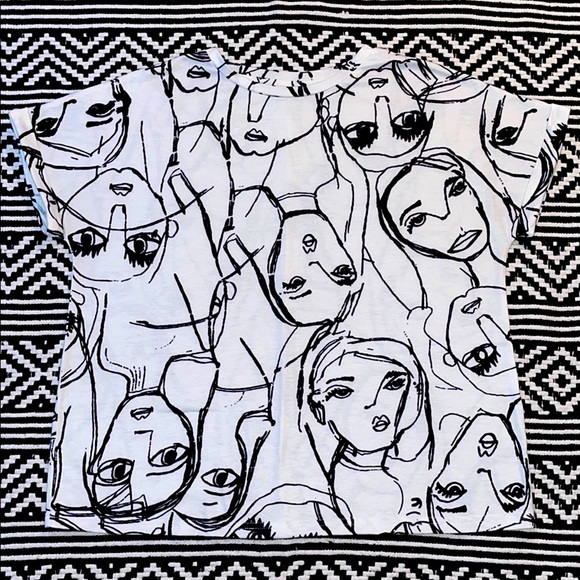 SHEIN Tops - SheIn Abstract Sketch Female Face Short Sleeve Tee